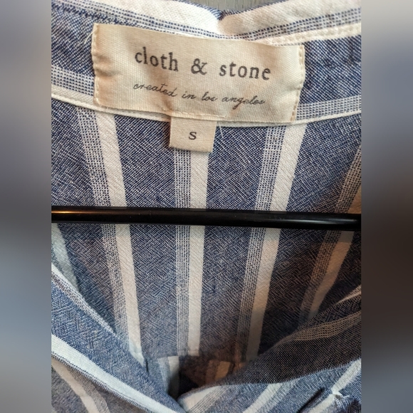 Cloth & Stone Striped button down - Picture 3 of 10